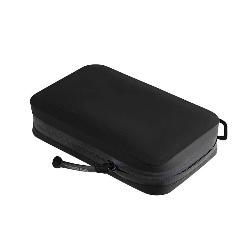 Estuche negro Magpul DAKA Utility Organizer cerrado, con cremallera perimetral y tirador